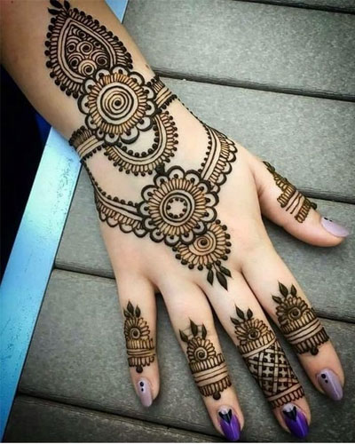 new mehndi design simple and easy
